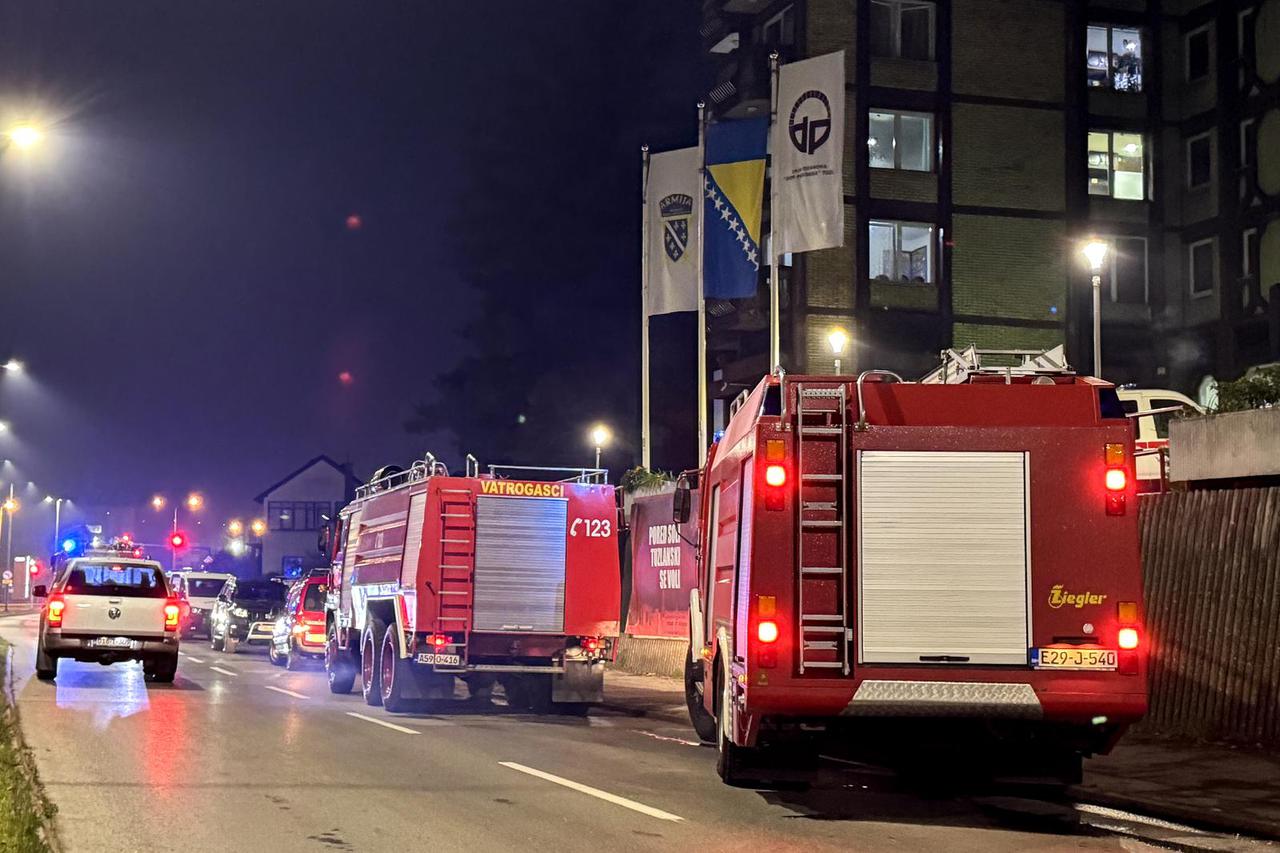 Tuzla: Više osoba poginulo u požaru u domu umirovljenika