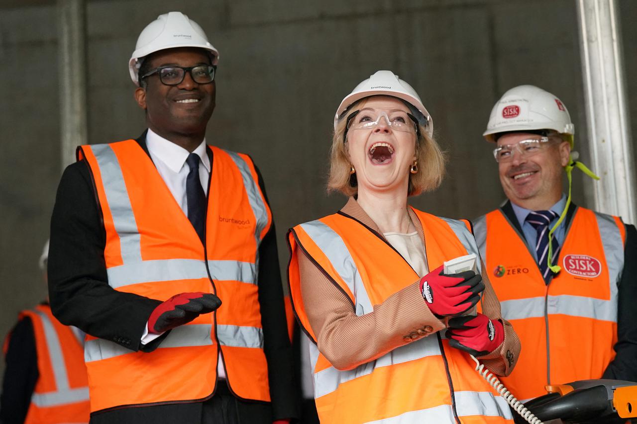 storyeditor/2022-10-04/2022-10-04T095226Z_1075867591_RC27UW9KPGPX_RTRMADP_3_BRITAIN-POLITICS-CONSERVATIVES.JPG