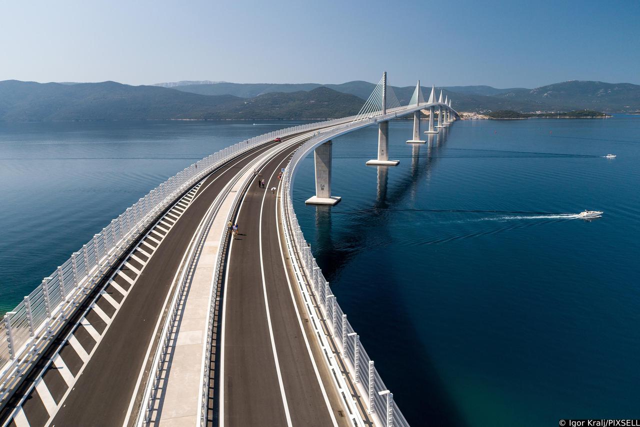 Izbor najboljih fotografija s otvorenja Pelješkog mosta