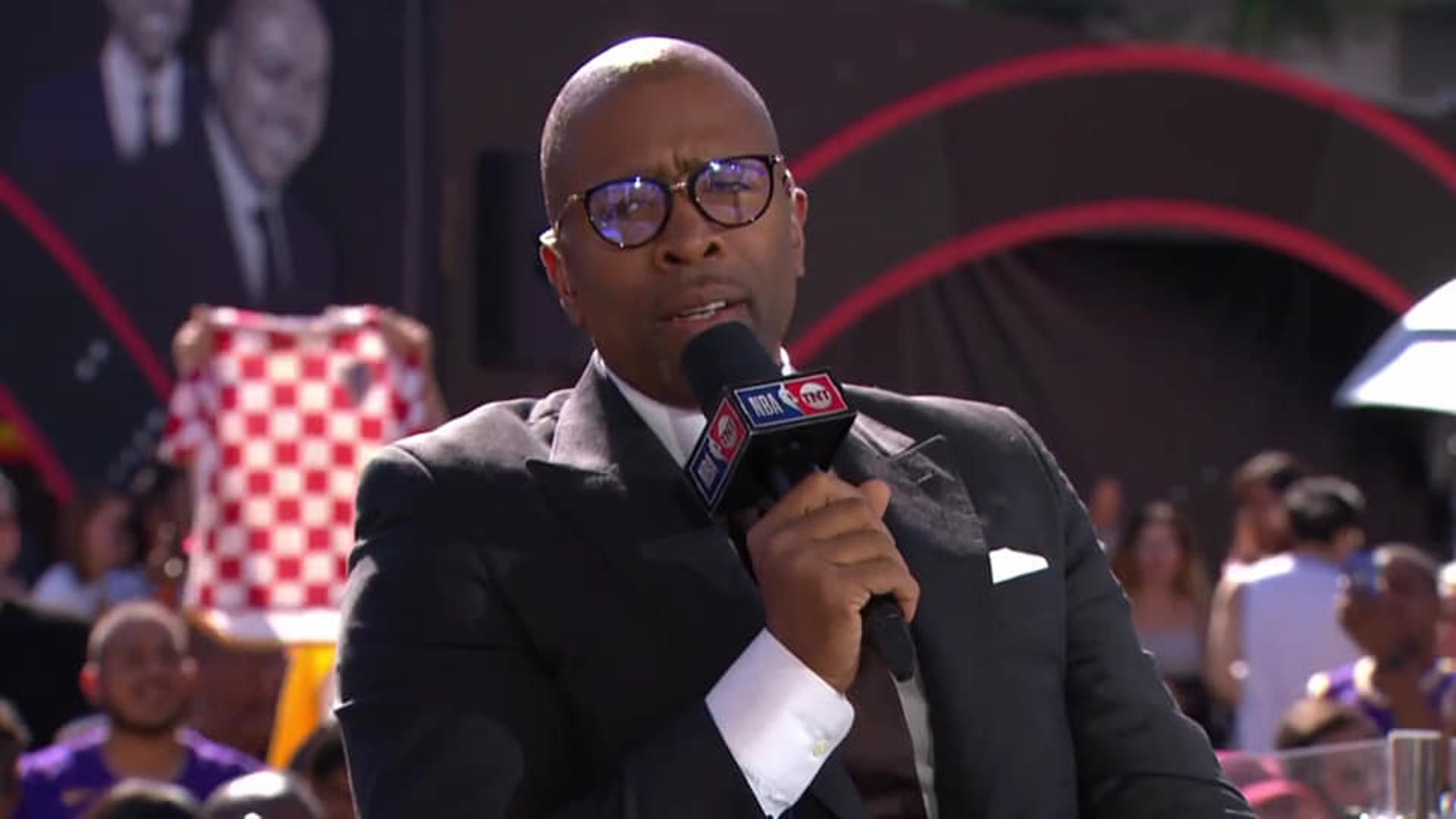 Hrvat iz Los Angelesa veliki je navijač vatrenih te ističe kako su Lakersovi navijači prepoznali dres