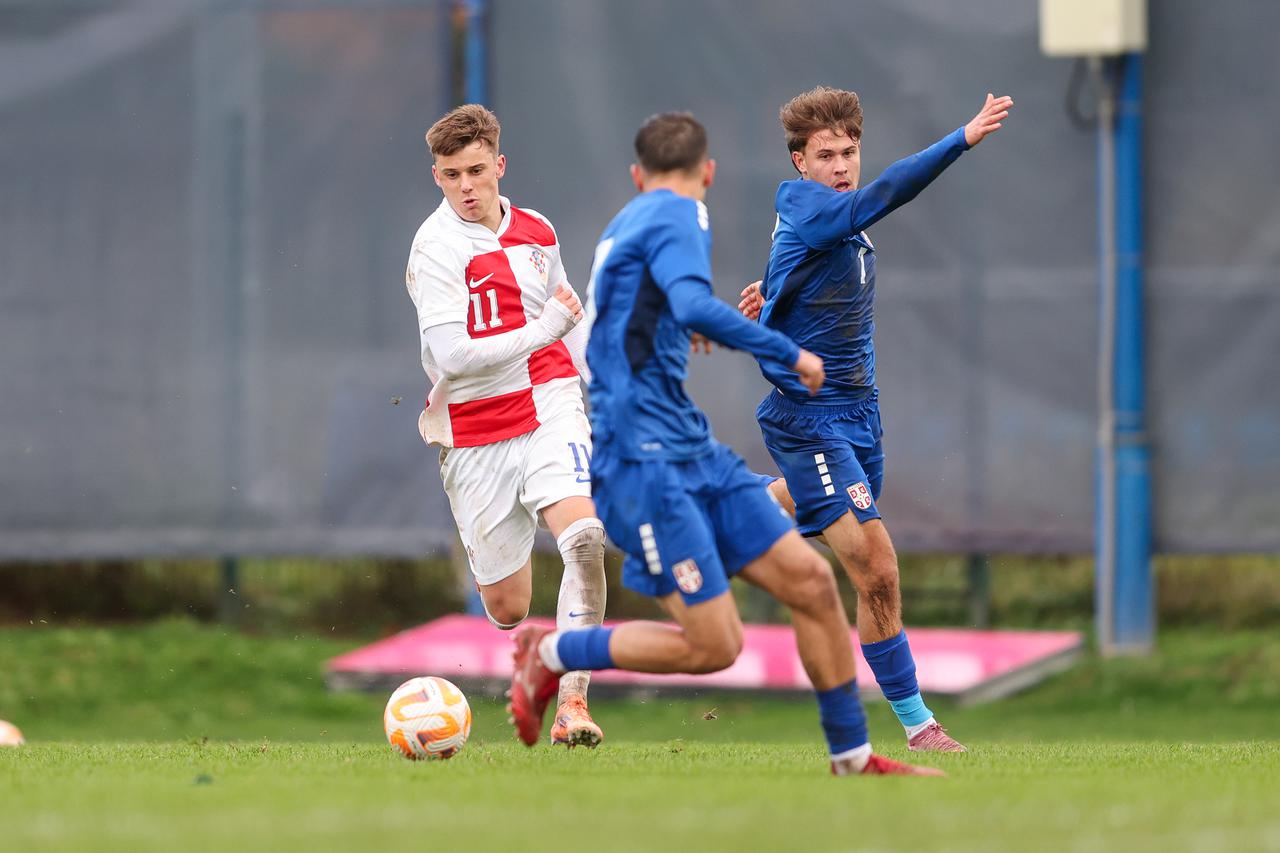 Zagreb: Utkamica u-19 Hrvatska-Srbija