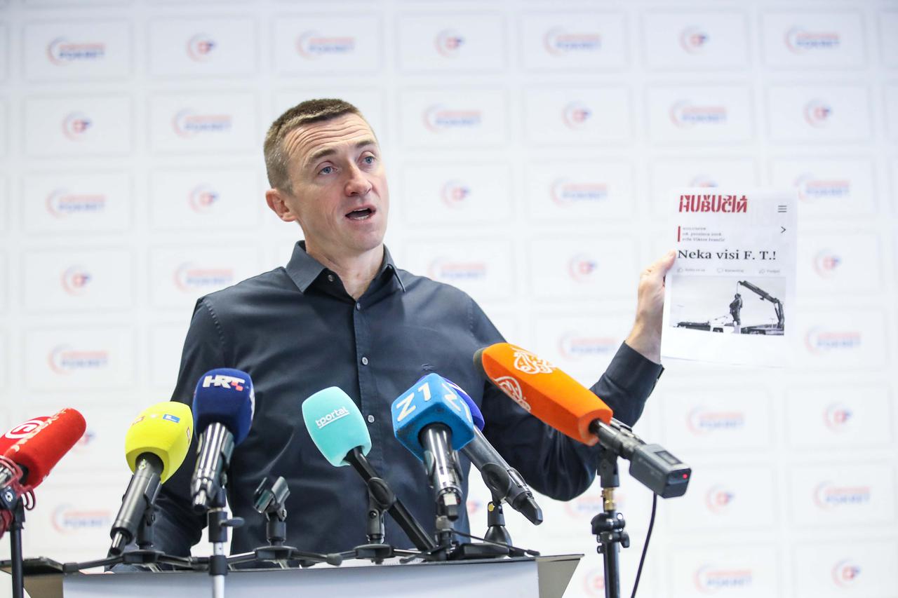 Zagreb: Ivan Penava održao konferenciju za medije