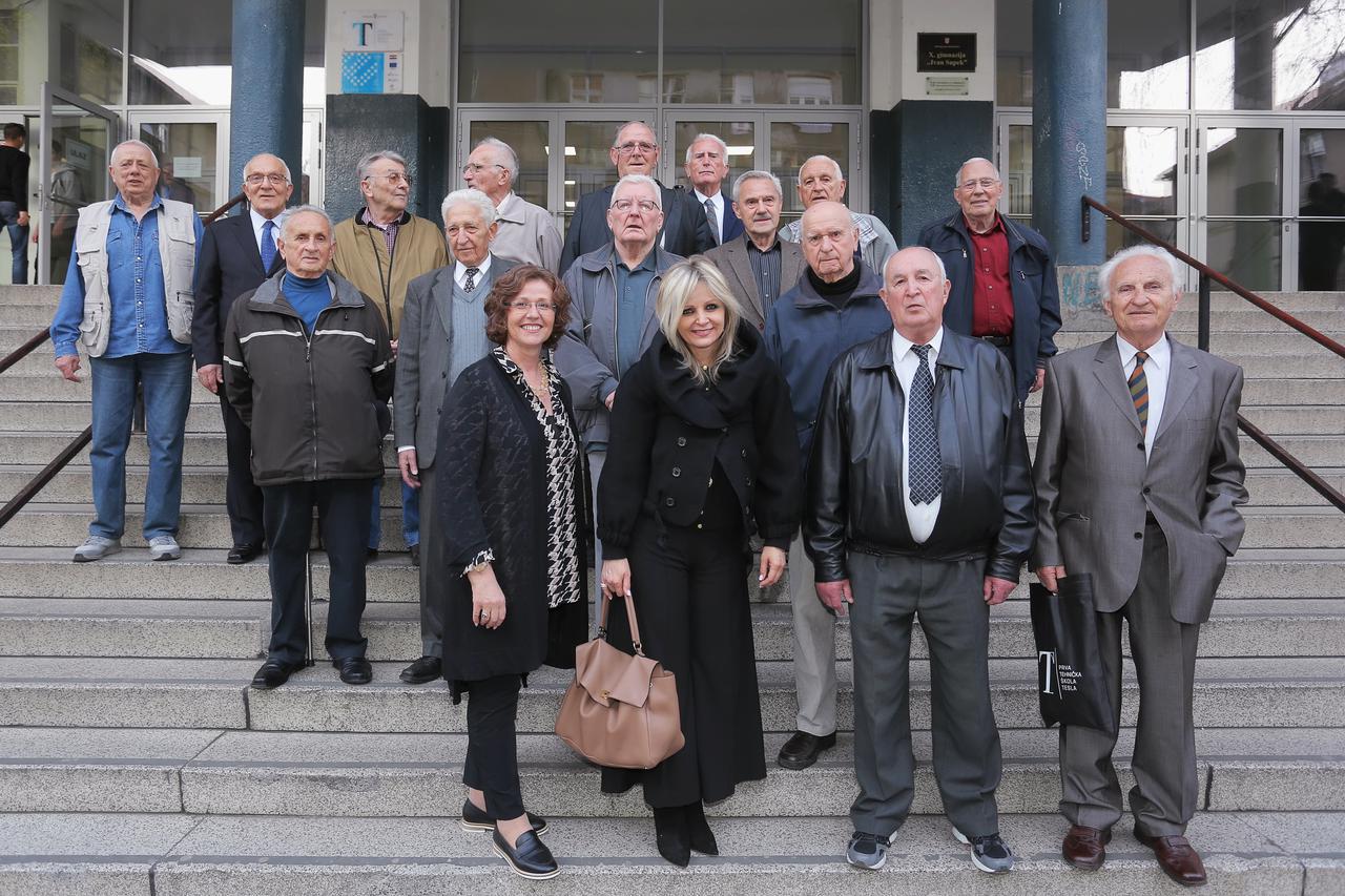 Maturanti generacije 1953.