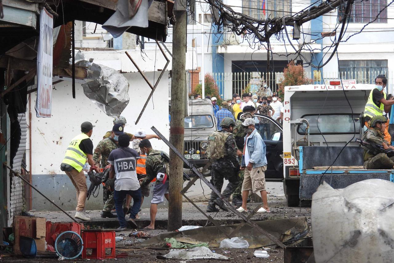 Bombaški napad na Filipinima
