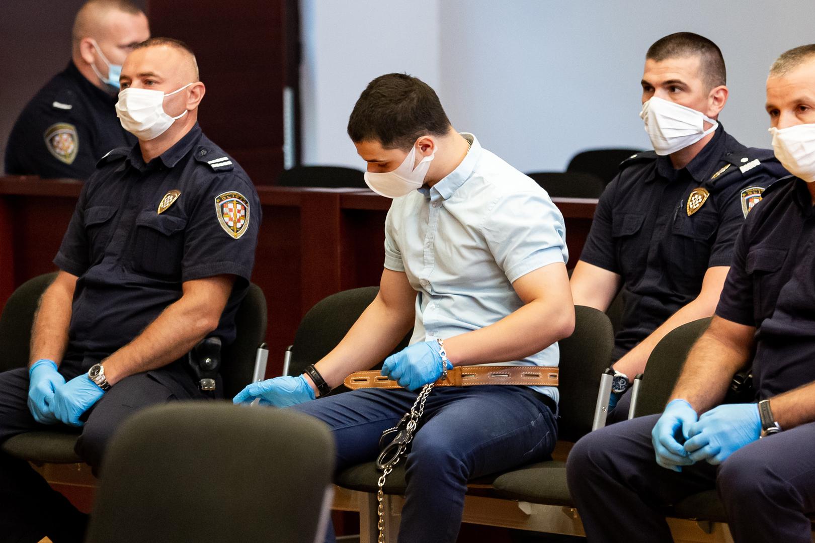 12.08.2020., Split - Sudenje Filipu Zavadlavu (25), optuzenomu za trostruko tesko ubojstvo u Splitu pocetkom ove godine, zapocelo je na Zupanijskom sudu u Splitu.Photo: Milan Sabic/PIXSELL