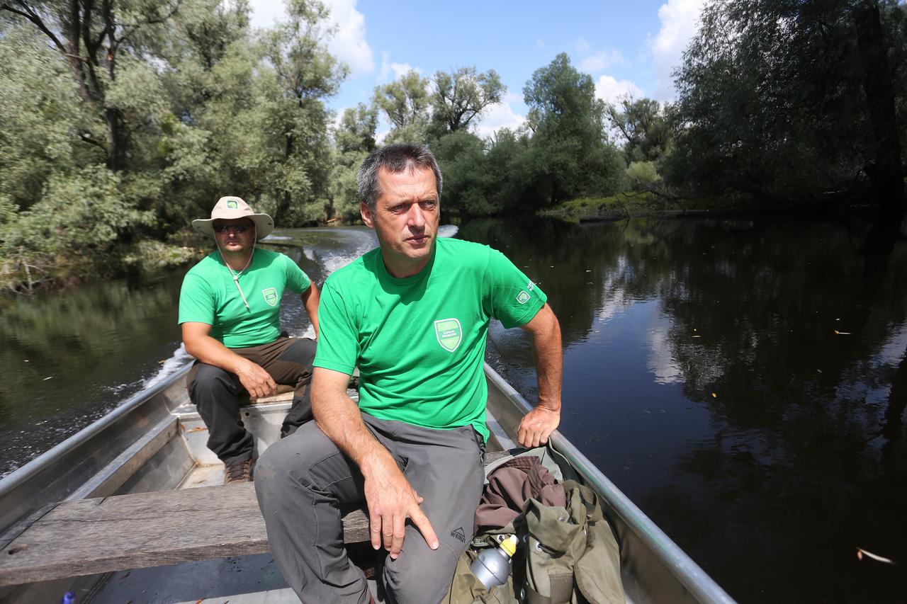 02.08.2016., Kopacevo - Park prirode Kopacki rit. Rendzeri u Kopackom ritu Hrvoje Domazetovic i Sandor Kovac. Photo: Marko Mrkonjic/PIXSELL