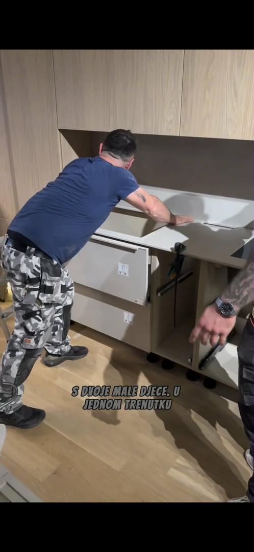 Svojim je pratiteljima na društvenim mrežama otkrila kako je izgledao put od ideje do realizacije, a koji se u jednom trenutku pretvorio u pravu dramu. "Od ideje do savršene kuhinje. I negdje između - potpuni kaos i trenutak kad smo skoro ostali bez nje", napisala je glumica, podijelivši i važan savjet svima koji se upuštaju u sličan pothvat: "Instalacije pripremite na vrijeme, stvarno spašava živce".