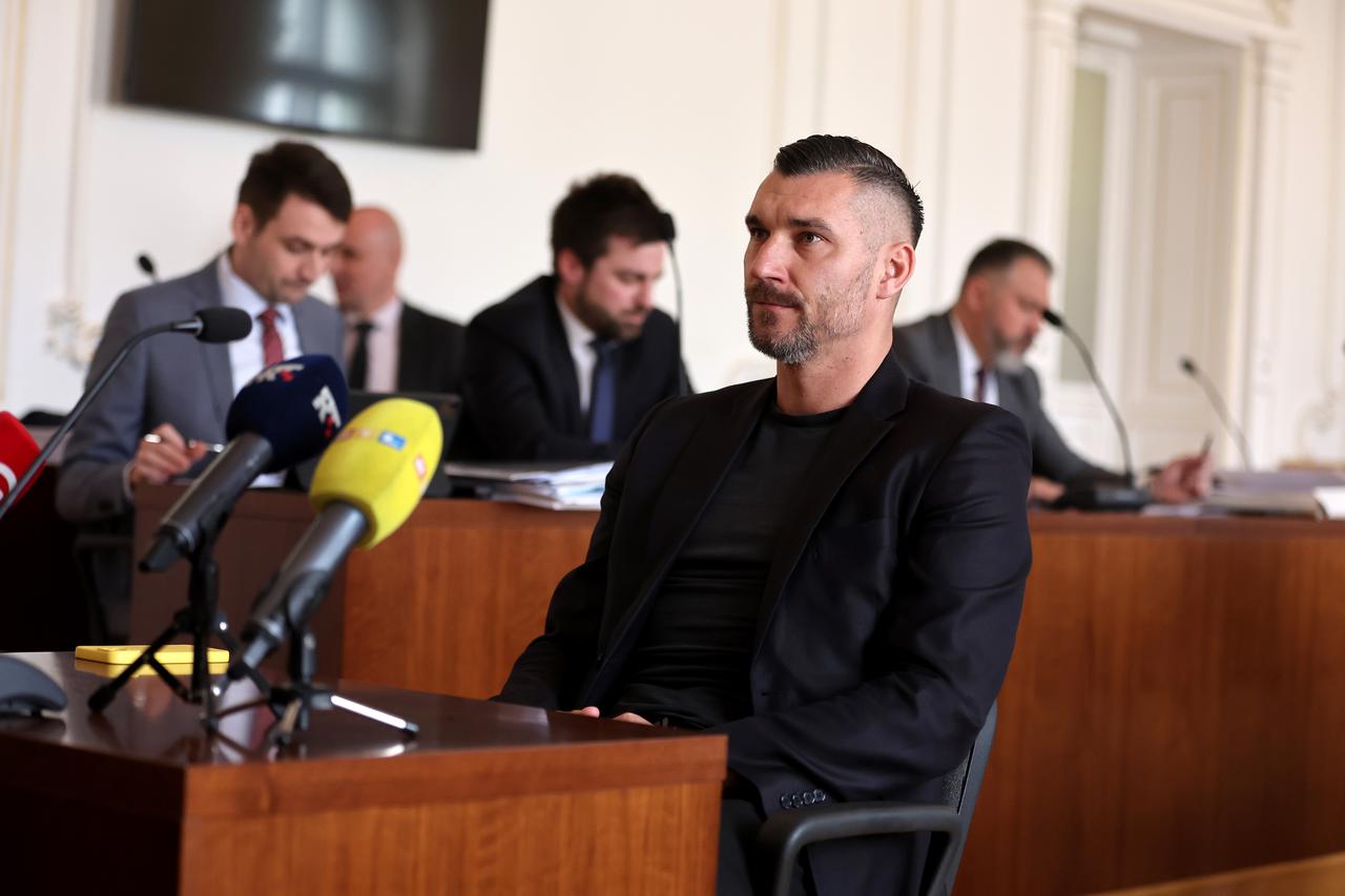 Osijek: Nastavljeno suđenje braći Mamić i ostalima