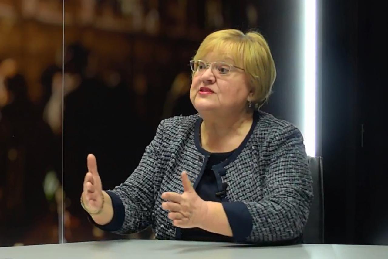 Anka Mrak Taritaš u studiju Večernjeg lista