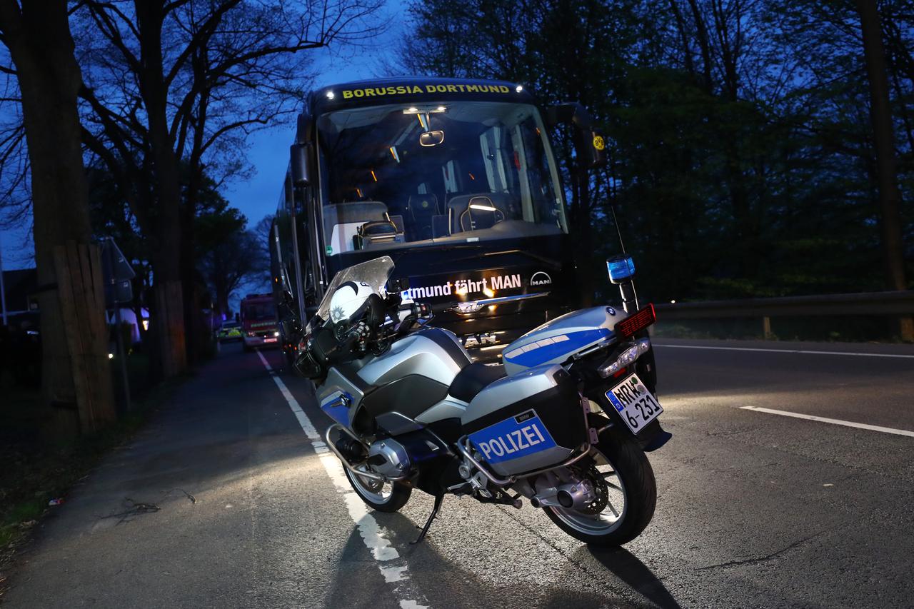 borussija dortmund autobus policija