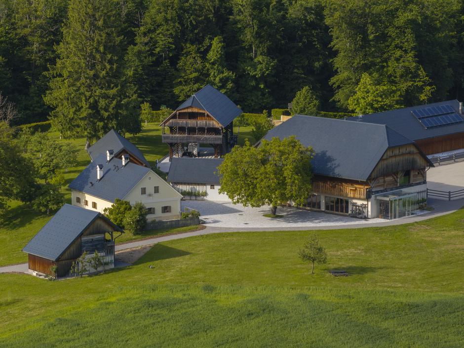 Konjički resort Pule