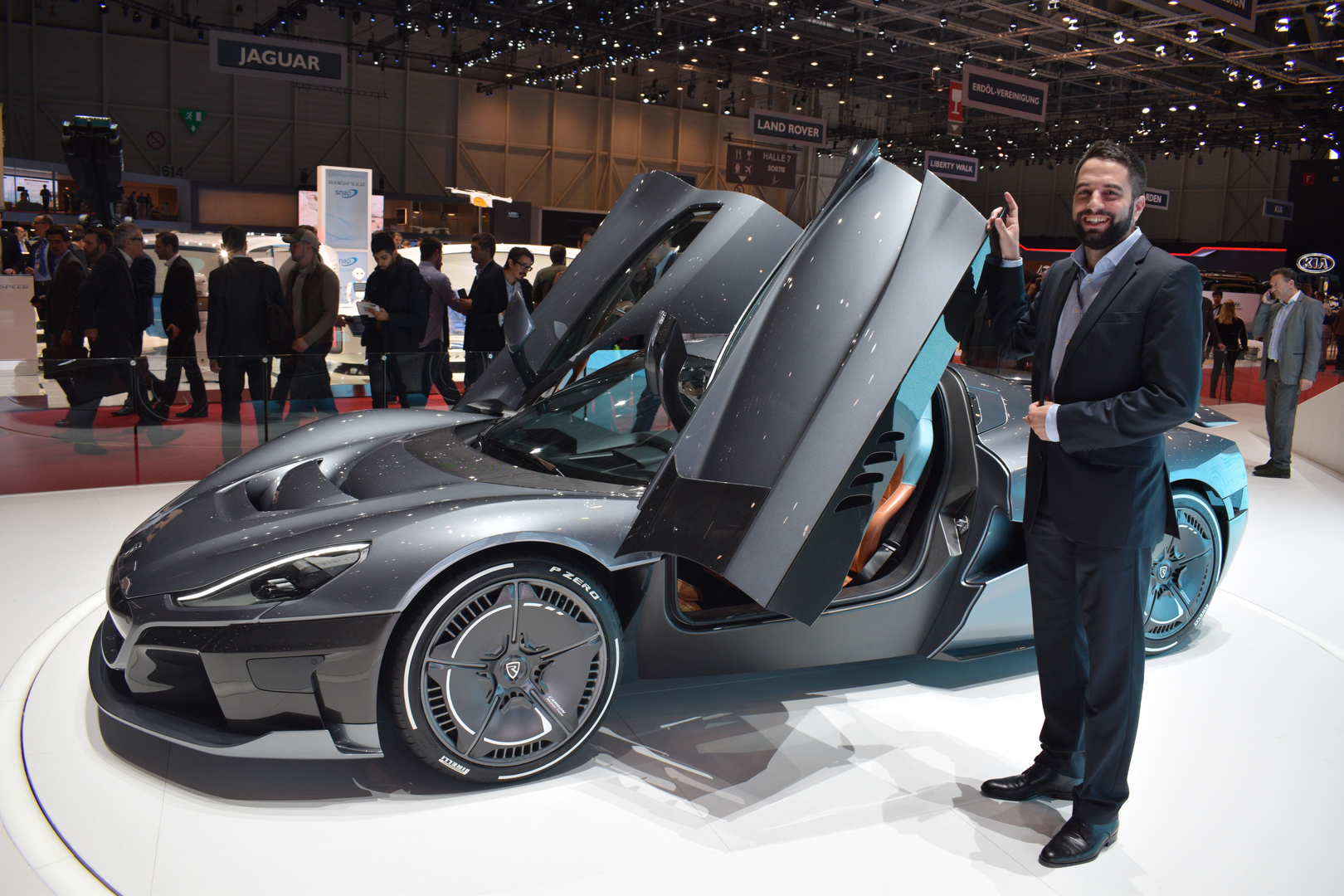 Adriano Mudri preselio se u Zagreb prije dvije godine i radi puno radno vrijeme kod Rimca. Rezultat je spektakularan izgled C_Two