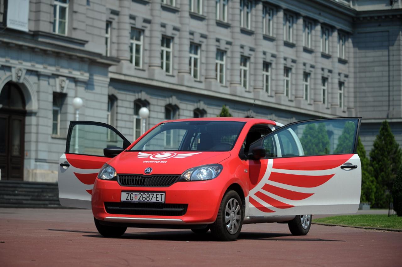 '19.06.2013., , Zagreb -  Automobil leteceg reportera u gradu.  Photo: Daniel Kasap/PIXSELL'