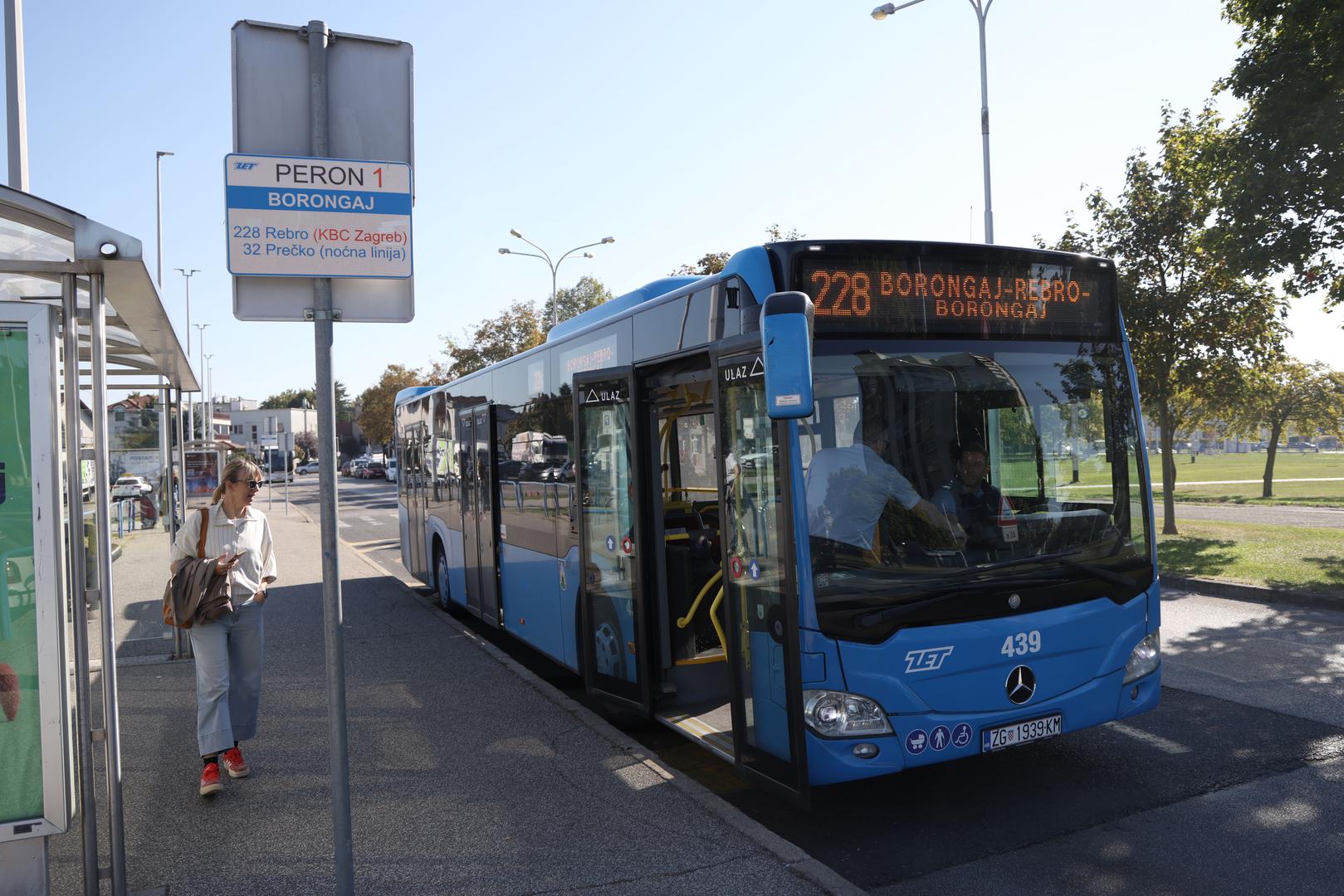 Riječ je o liniji namijenjenoj ponajprije pacijentima i zaposlenicima KBC-a Zagreb, a njezin jučerašnji izostanak posebno je kritizirao gradonačelnik Tomislav Tomašević. – Sramotne su izjave sindikata da nisu mogli osigurati niti dva vozača kako bi ona prometovala. To je doista neodgovorno, socijalno neosjetljivo i bez presedana – poručio je jučer.

