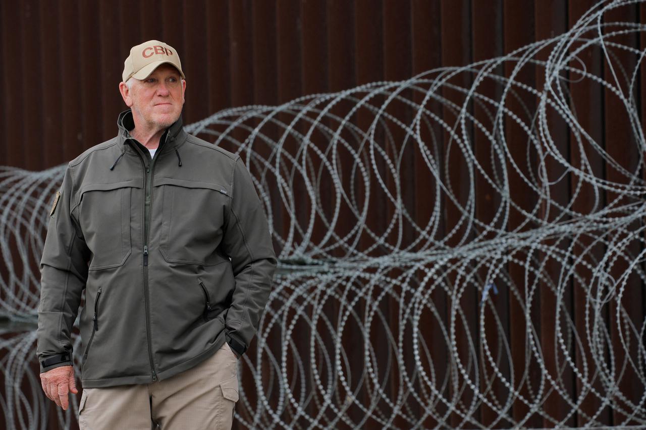 White House border czar Tom Homan holds press conference along the border wall between San Diego and Tijuana