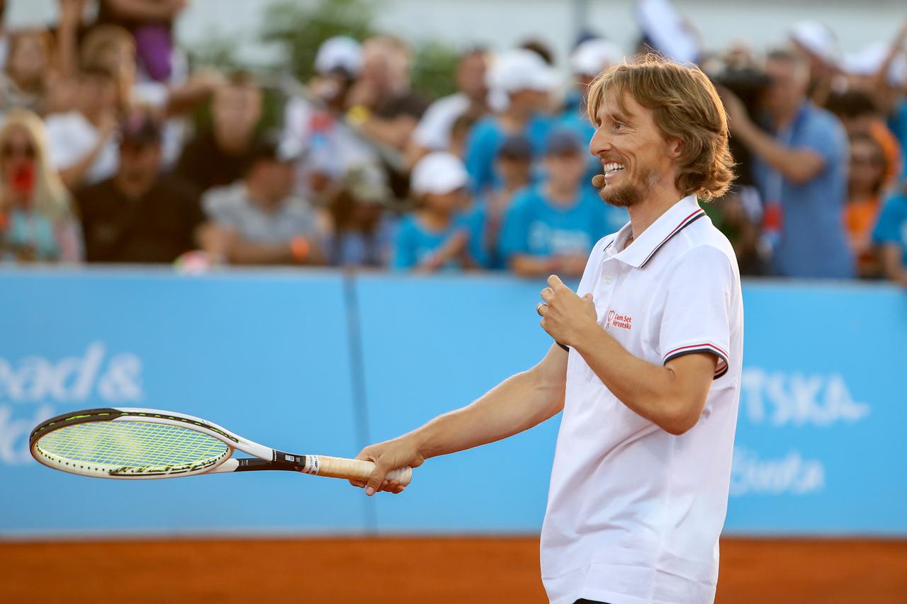 Zadar: Najveće hrvatske sportske zvijezde zaigrale tenis na humanitarnom spektaklu Gem Set Hrvatska 
