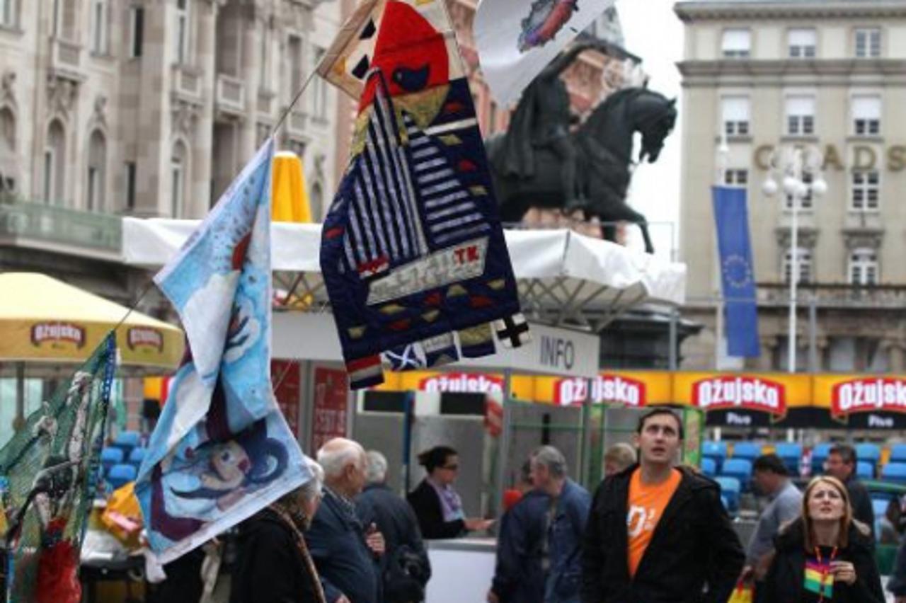 Cest is d`Best, portal (1)