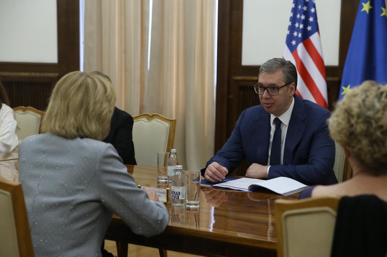 Washington: Aleksandar Vučić sastao se sa Claudijom Tenney