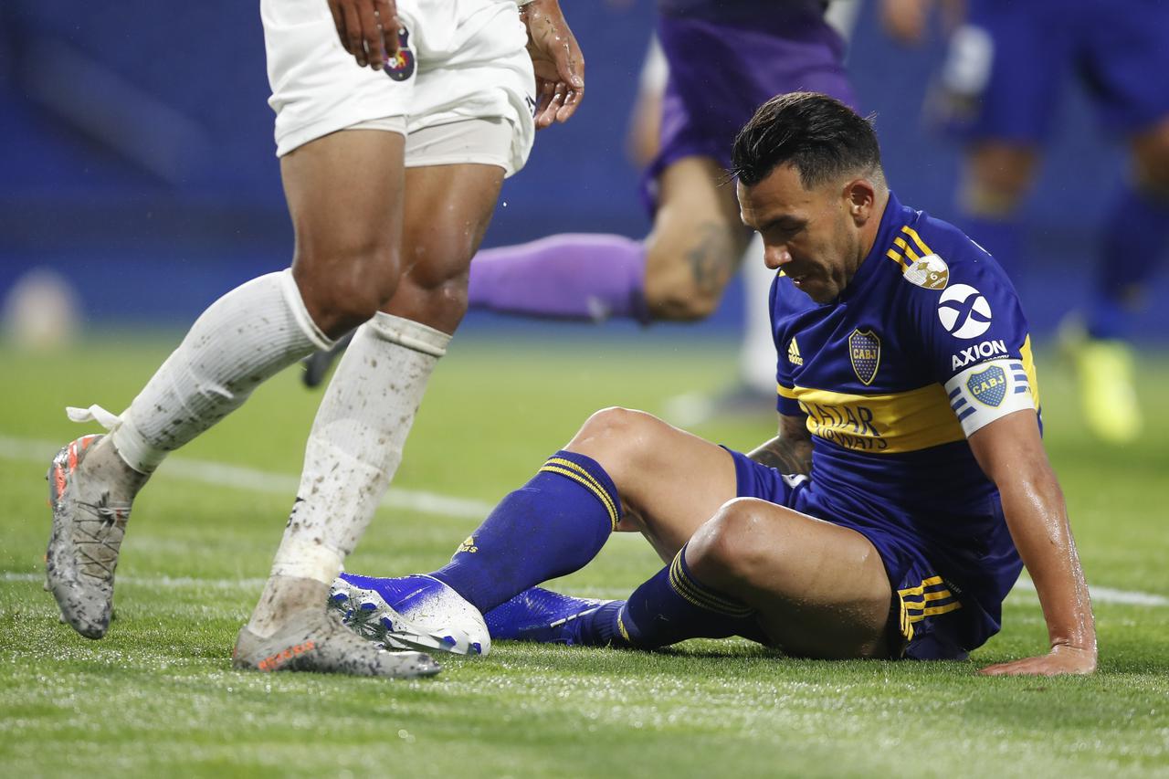 Copa Libertadores - Boca Juniors v Caracas