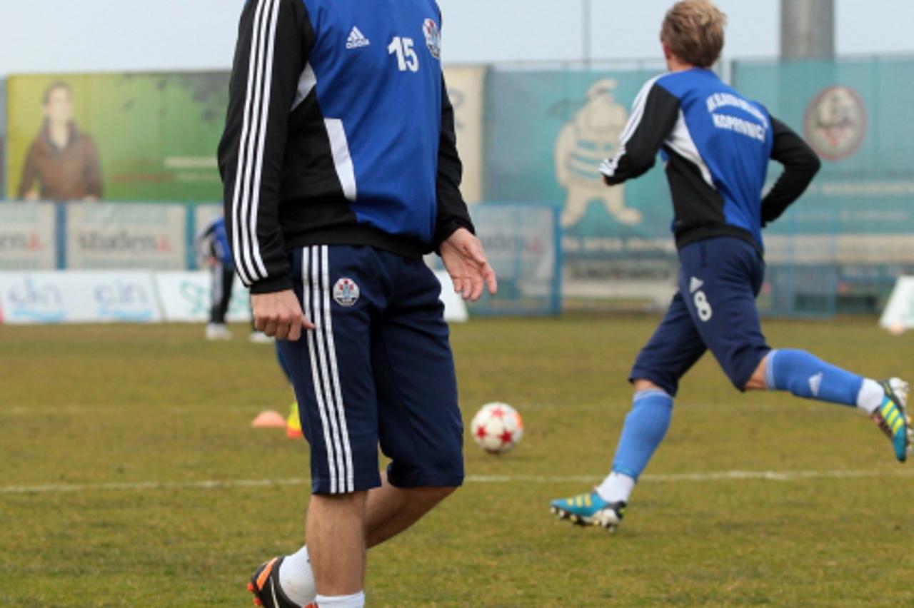 '13.03.2012., Koprivnica - Bojan Vrucina i Davor Vugrinec odradili su prvi trening na glavnom igralistu koprivnickog prvoligasa, NK Slaven Belupa. Davor Vugrinec. Photo: Marijan Susenj/PIXSELL'