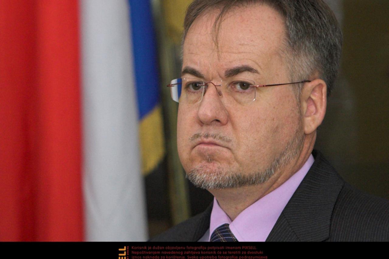 '19.02.2010., Zagreb - U Predsjednickim dvorima na Pantovcaku predstavljeni predsjednicki savjetnici i procelnici. Drago Pilsel. Photo: Slavko Midzor/PIXSELL'