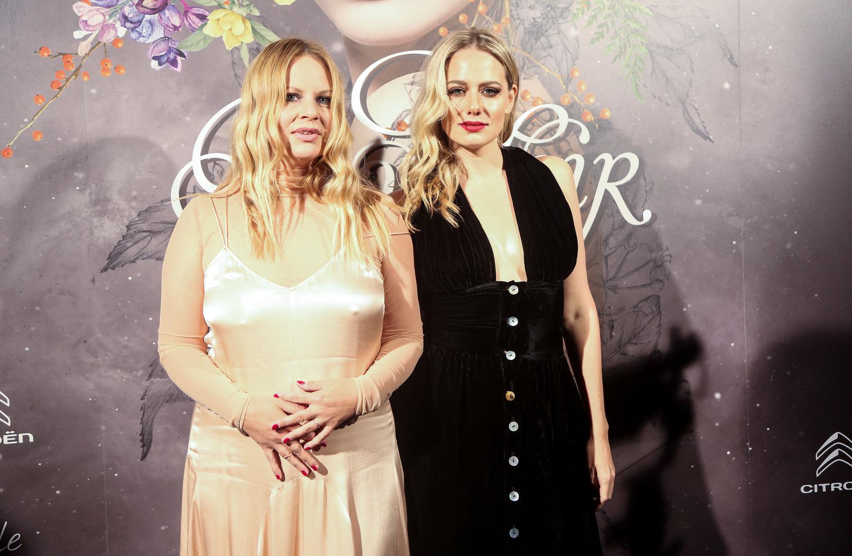 Pažnju je ovaj put ukrala producentica i glumica Jelena Veljača koju nemamo priliku često vidjeti u ovako seksi i zavodljivom izdanju u  kakvom se pojavila u Jadran filmu. 