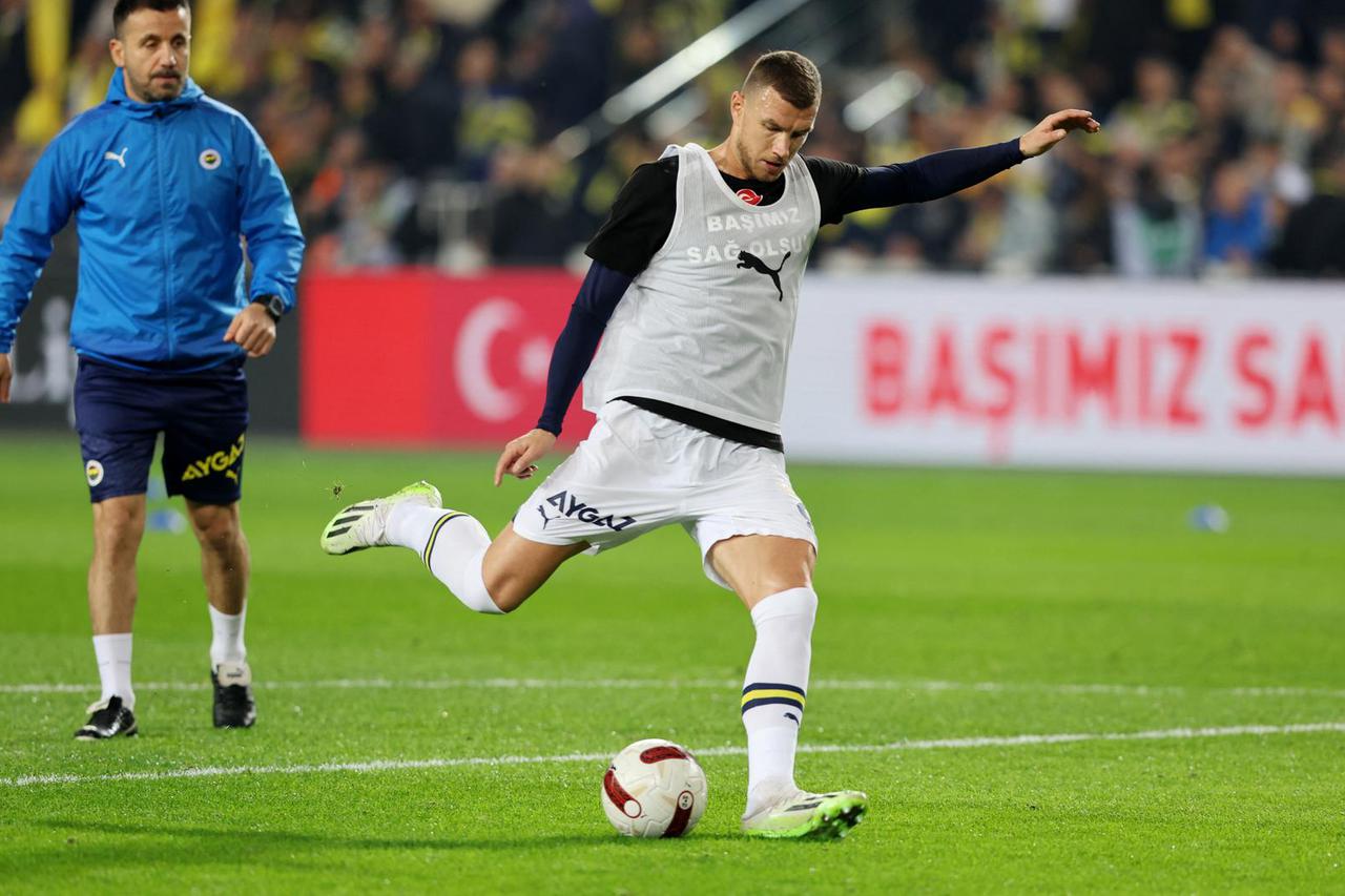 Super Lig - Fenerbahce v Galatasaray