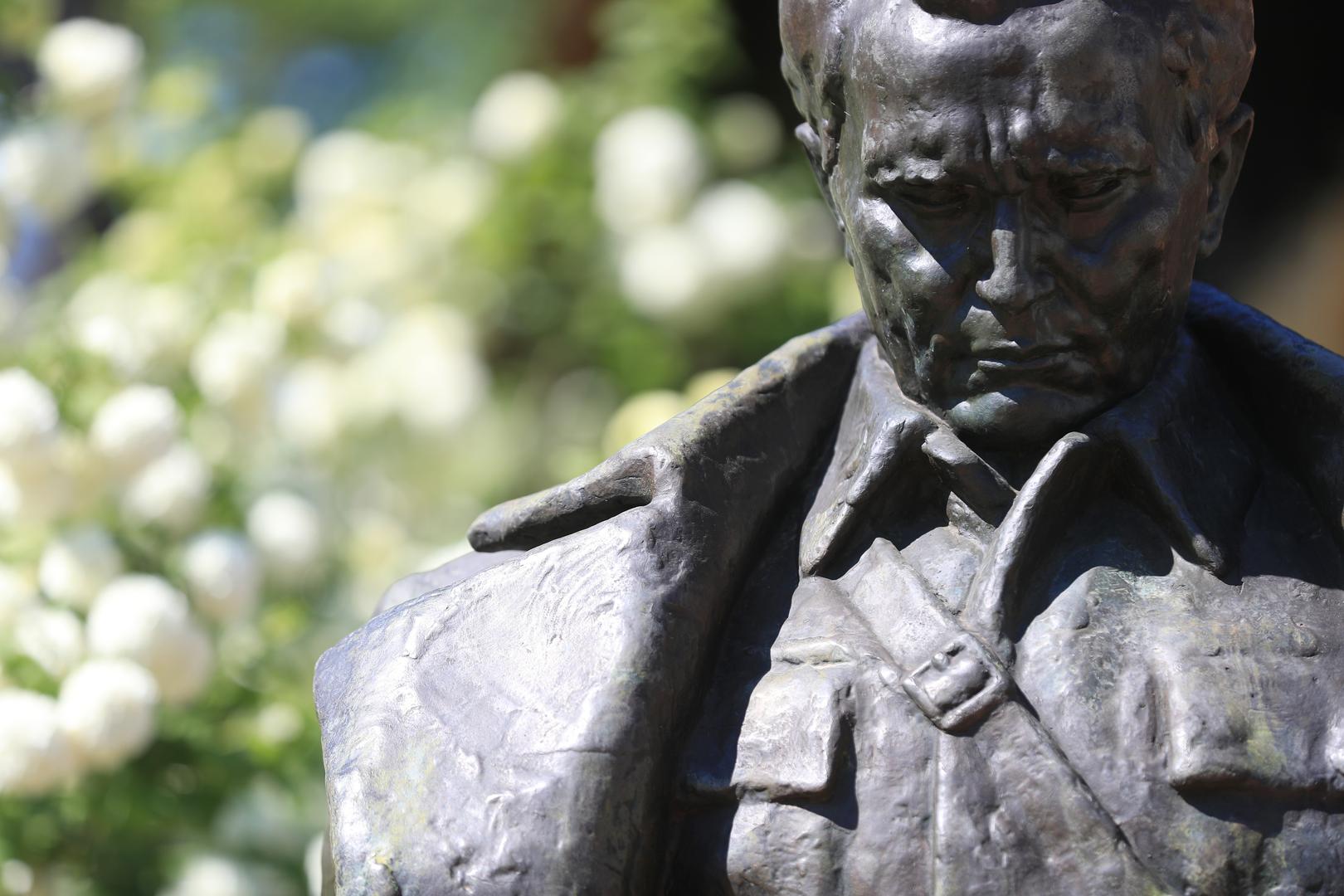 Na današnji dan 1980., prije točno 44 godine, umro je Josip Broz Tito, lider socijalističke Jugoslavije, ratni komandant, jedan od osnivača i čelnik Pokreta nesvrstanih.