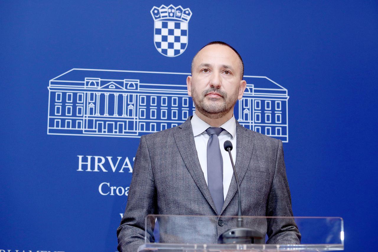 Hrvoje Zekanović