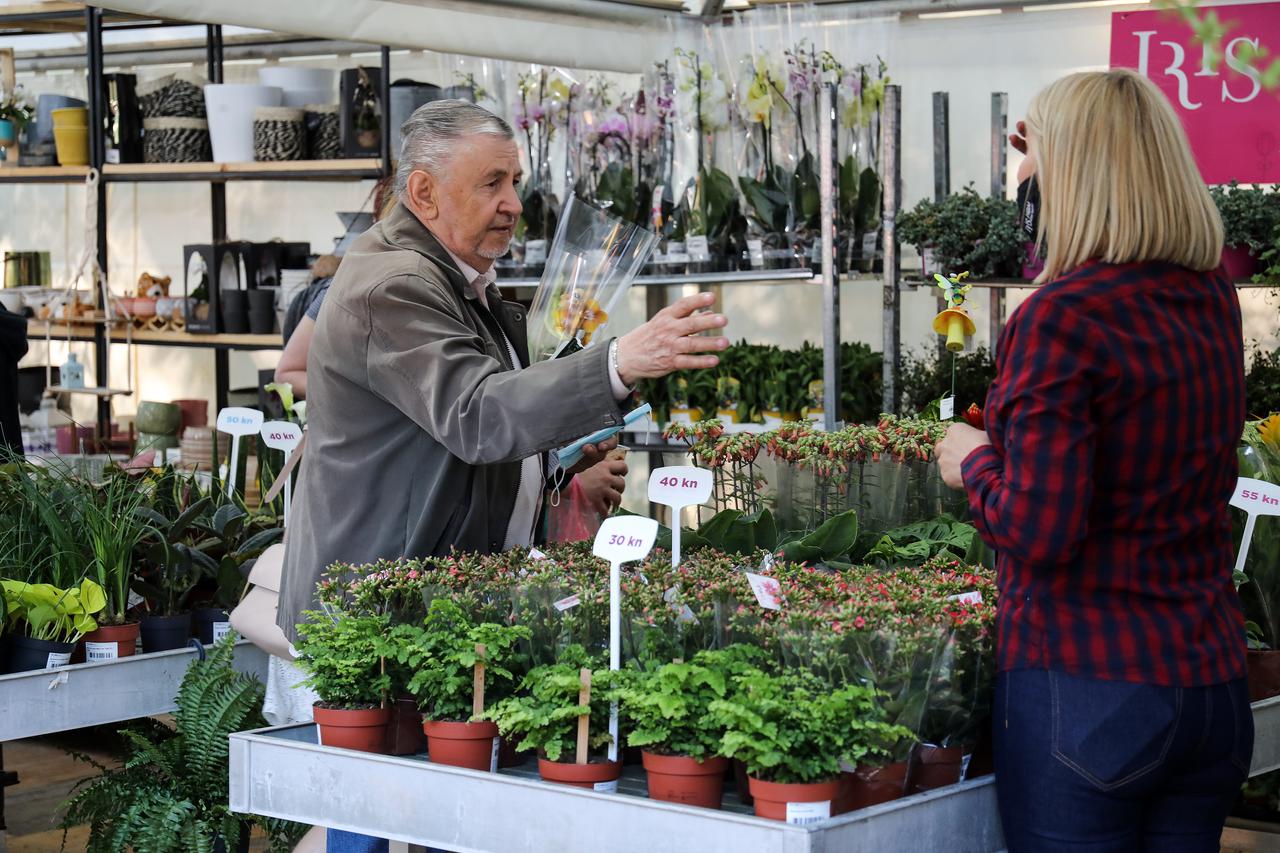 Zagreb: Na Bundeku se održava sajam cvijeća Floraart