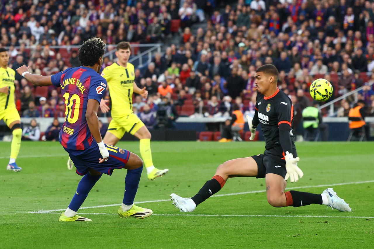 LaLiga - FC Barcelona v Villarreal