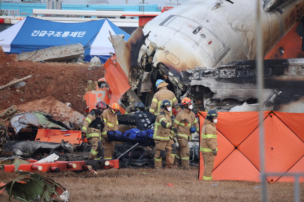 Aircraft crash in South Korea