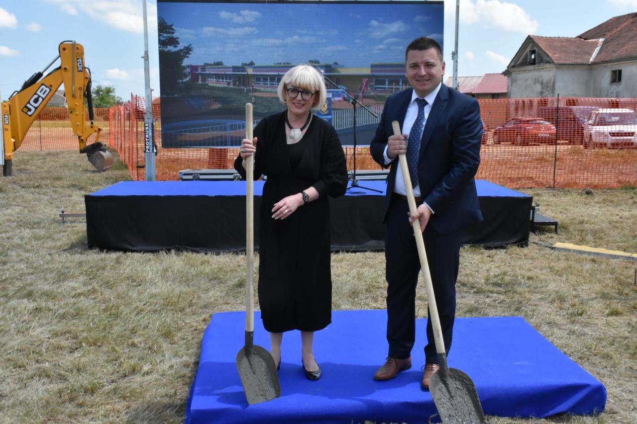 Gradi se dječji vrtić Rugvica