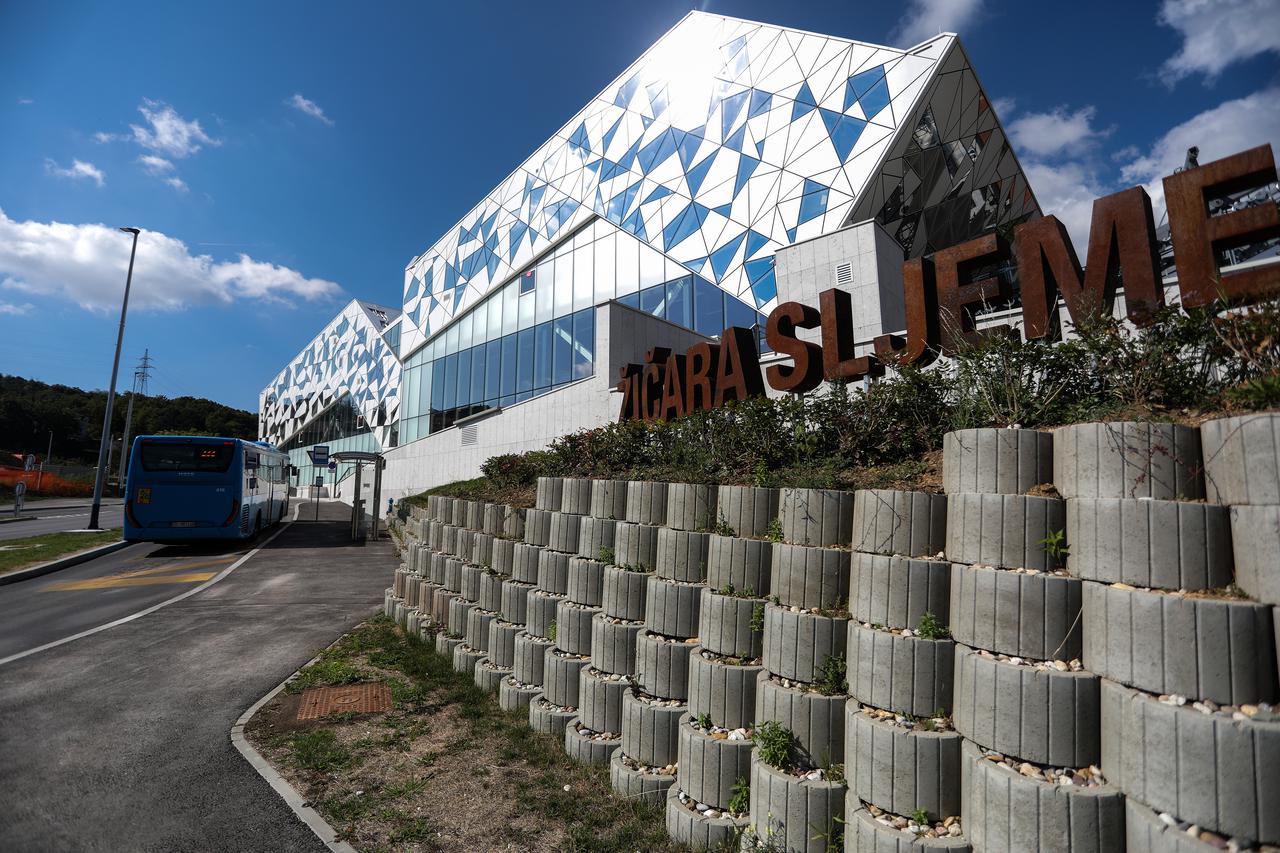 Zagreb: Nova sljemenska žičara još nije puštena u pogon