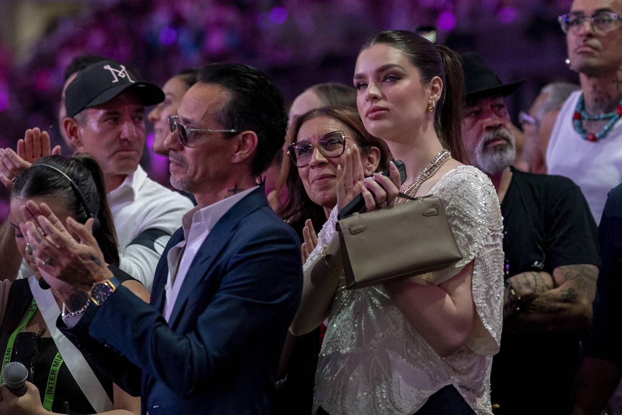 Marc Anthony i Nadia Ferreira