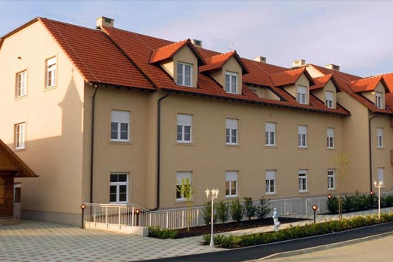 Oaza - Dom za starije i nemoćne osobe