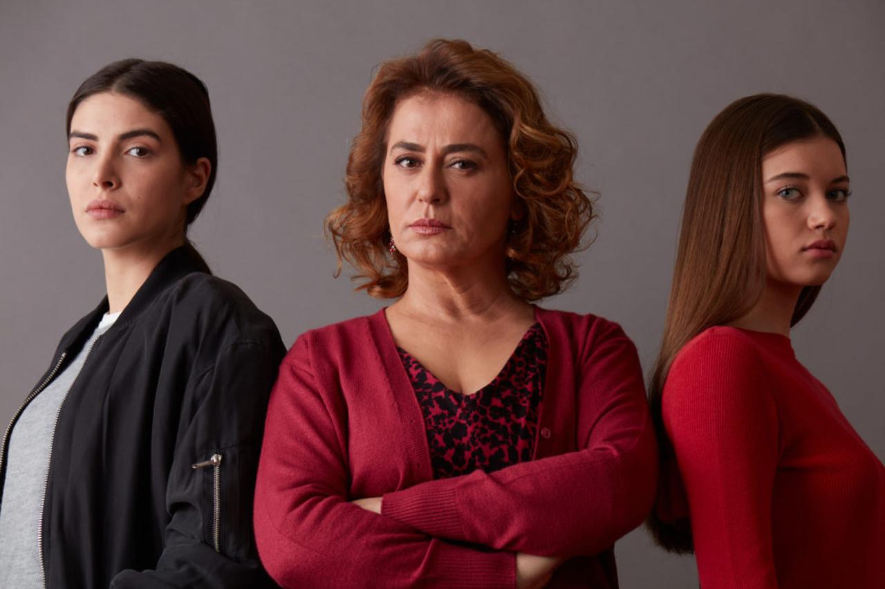 Fazilet i njezine kćeri