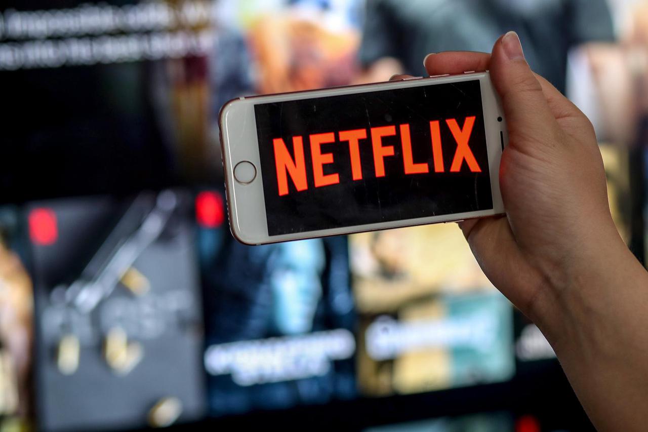 Rekordan rast broja pretplatnika i prihoda Netflixa u 2020. godini