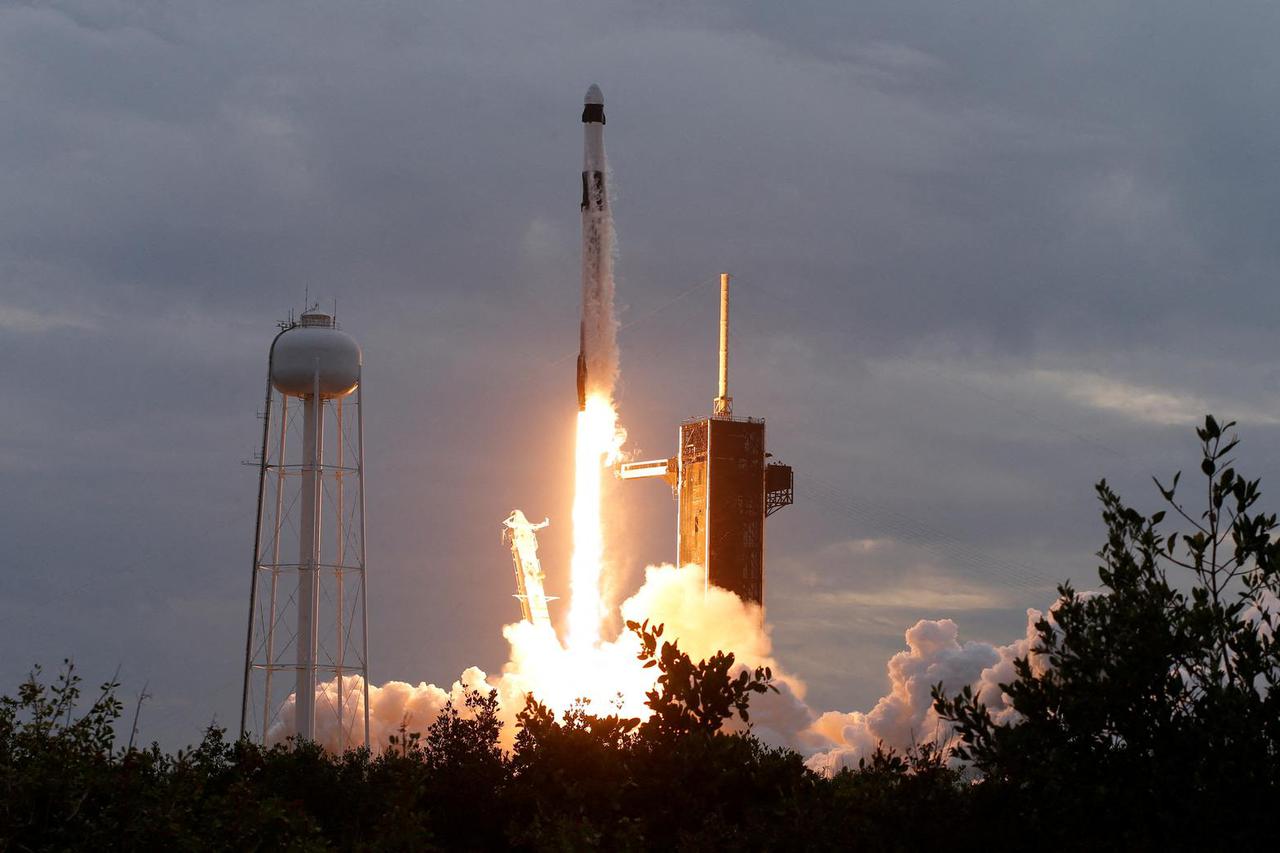 FILE PHOTO: Axiom Mission 3 launches to the International Space Station