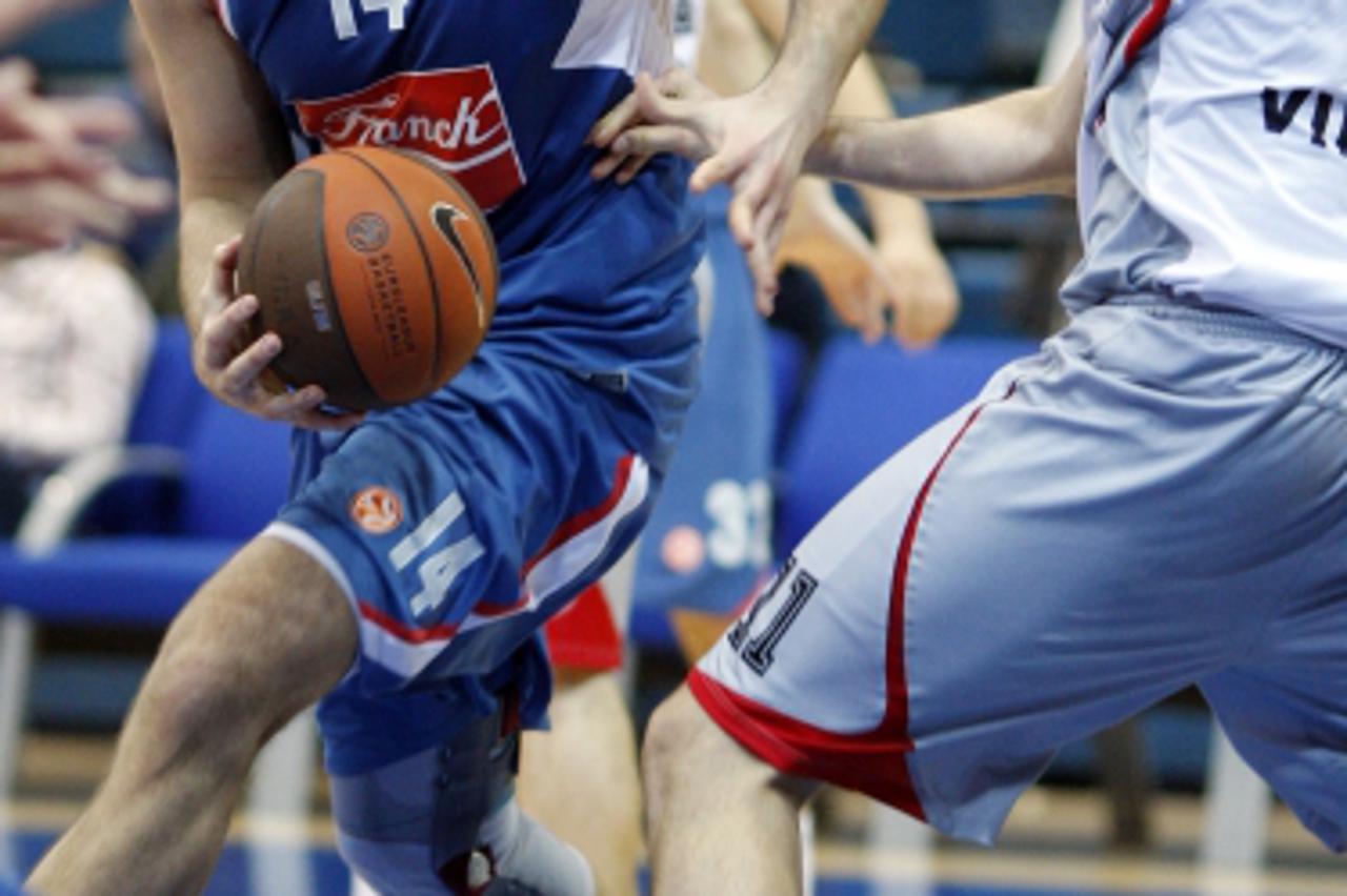 \'23.12.2010., Kosarkaski centar Drazen Petrovic, Zagreb - Euroliga, grupa C, 10. kolo, KK Cibona - Lietuvos Rytas. Jure Lalic. Photo: Slavko Midzor/PIXSELL\'