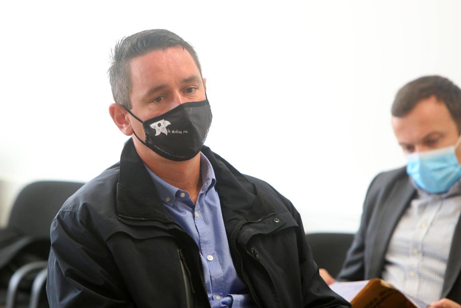 18.10.2021., Karlovac -  Na Opcinskom sudu u Karlovcu  pocelo je  sudenja skupini osumnjicenoj za izvlacenje novca iz Rukometnog kluba Karlovac. Utajili su od poreza oko 1,8 milijuna kuna. Osumnjiceni su Marinko Matesic iz HRK-a Karlovac, Dubravko Strnic tadasnji celnik HRK Karlovac , Ivan Fink, policijski sluzbenik, Tomislav Polic, tadasnji predstavnik Karlovacke sportske zajednice, Danijel Trupkovic, djelatnik Mladosti koji je vodio Taekwondo klub Svarca i Petar Banic, predsjednik Hvidre. Danijel Trupkovic.Photo: Kristina Stedul Fabac/PIXSELL