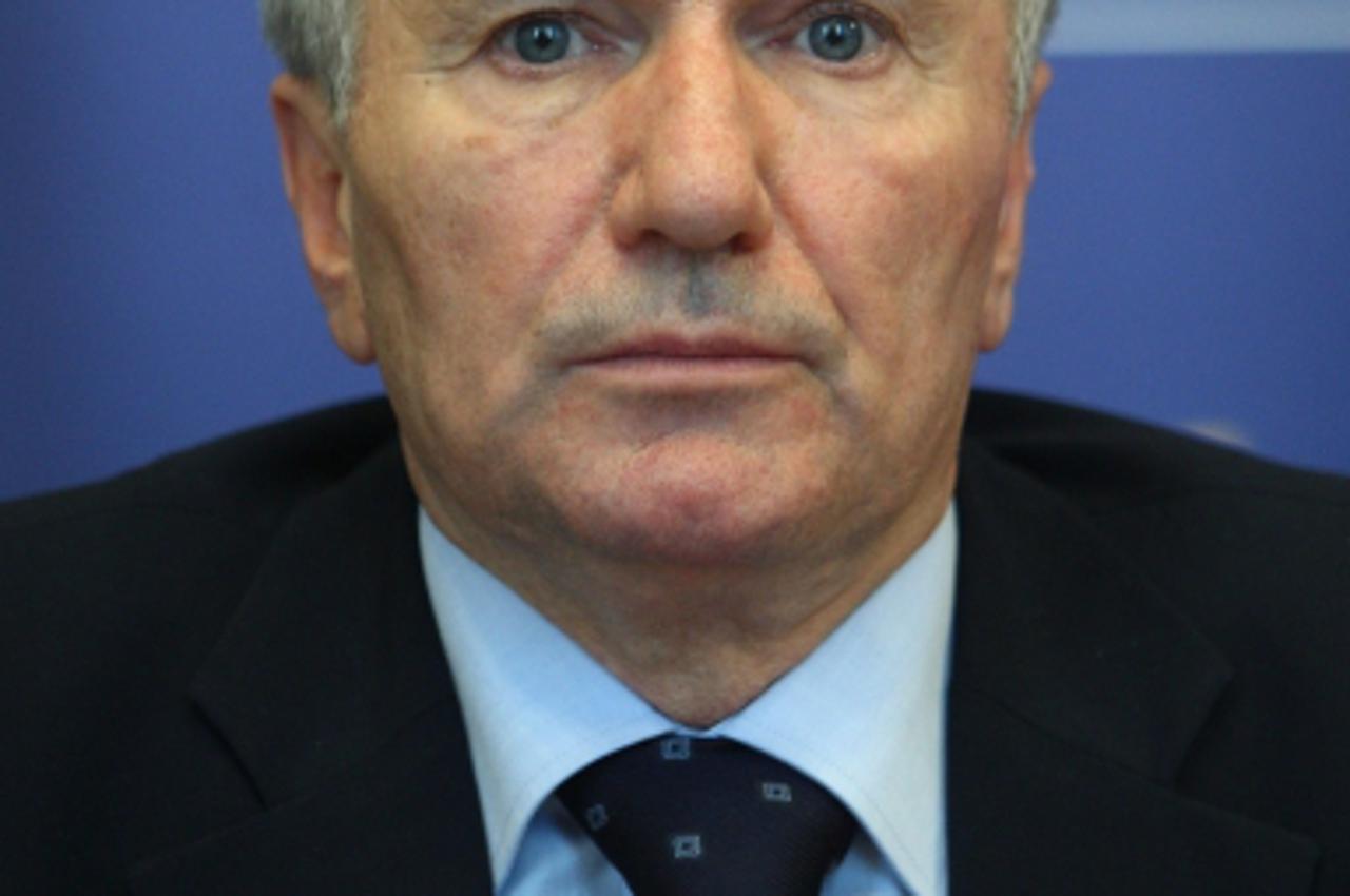 '20.01.2010.,Zagreb,Hrvatska.Sveuciliste u Zagrebu,rektorat.Press konferencija povodom odluke o nenaplacivanju skolarine za prvu godinu fakulteta.Ivan Pavic. Photo: Davor Puklavec/PIXSELL'