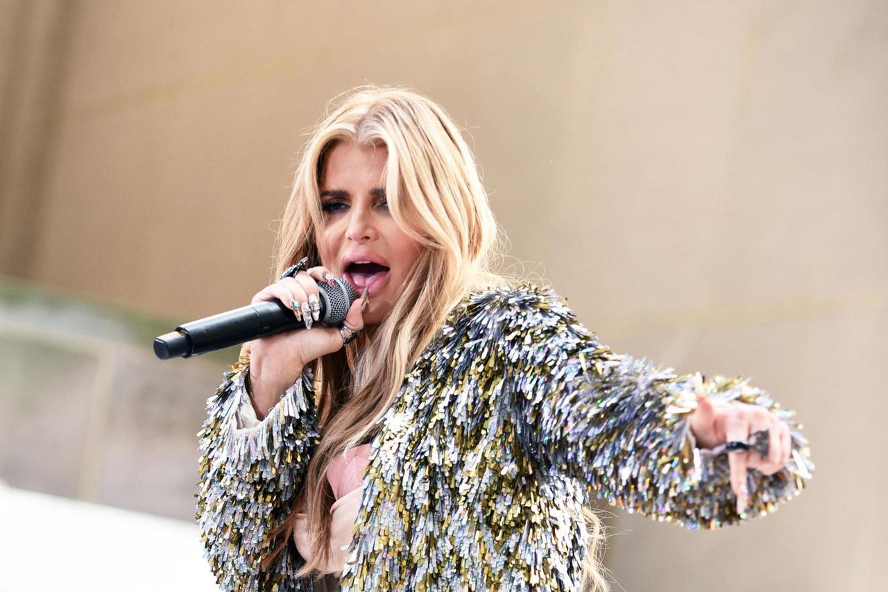Jessica Simpson Performs At Today Show - NYC