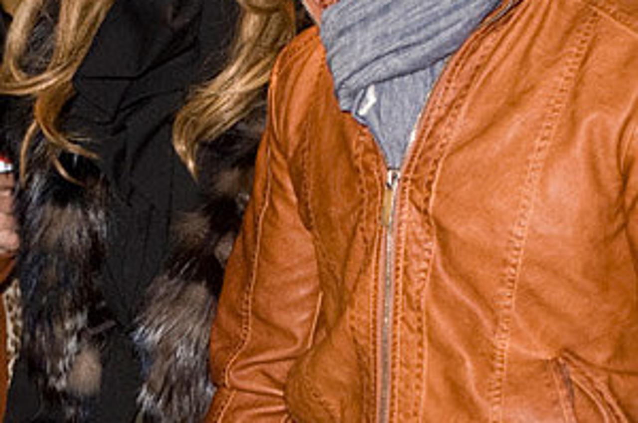 jennifer lopez, casper smart (1)