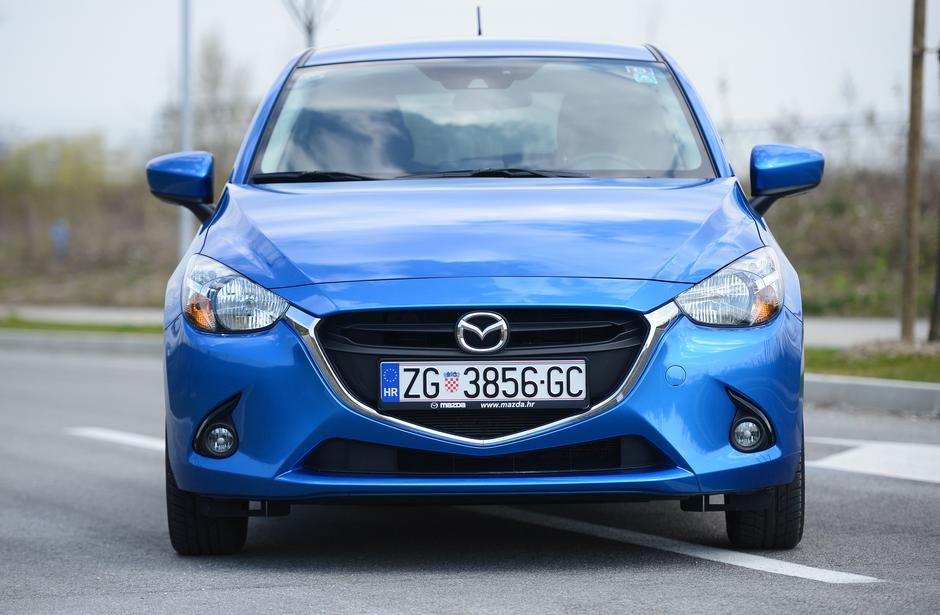 Mazda 2