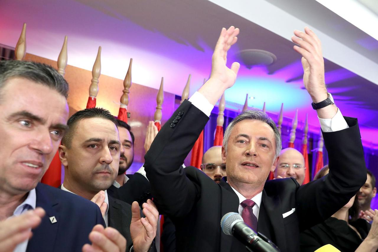 Miroslav Škoro u stožeru nakon objave rezultata