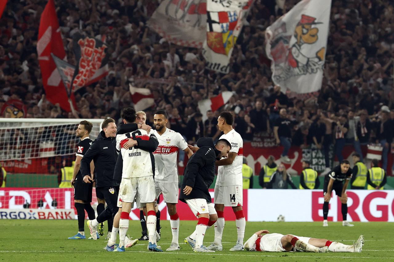 DFB Cup - Semi Final - VfB Stuttgart v SC Freiburg