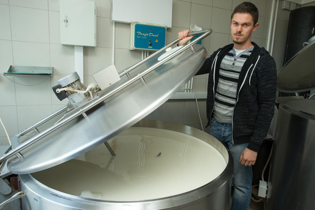 Beketinci: Mini sirana Gašić