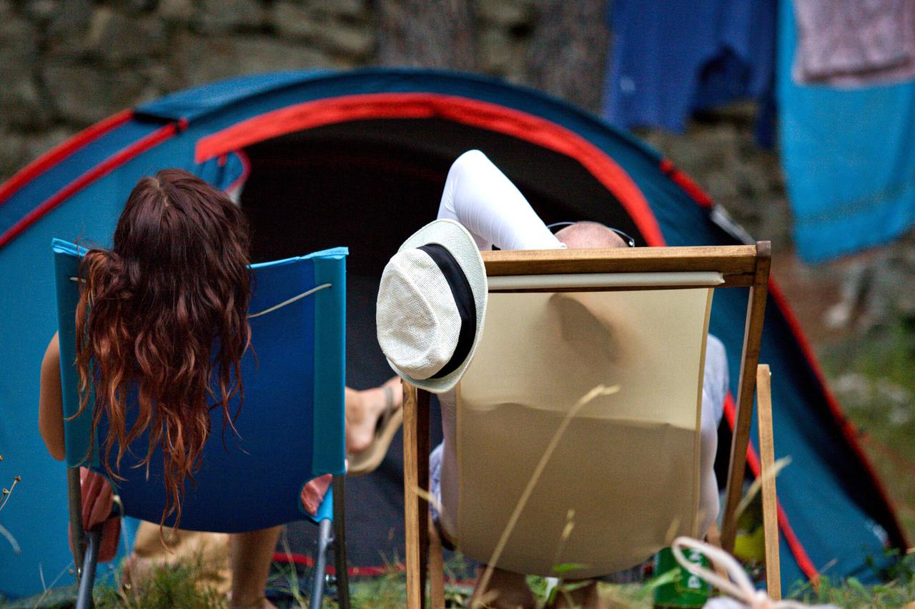 U Primoštenu 2.-4.8. održao se festival SuperUho, a nastupali su Lovely Quinces, Colin Stetson, Seine, Bob Mould i mnogi drugi.
