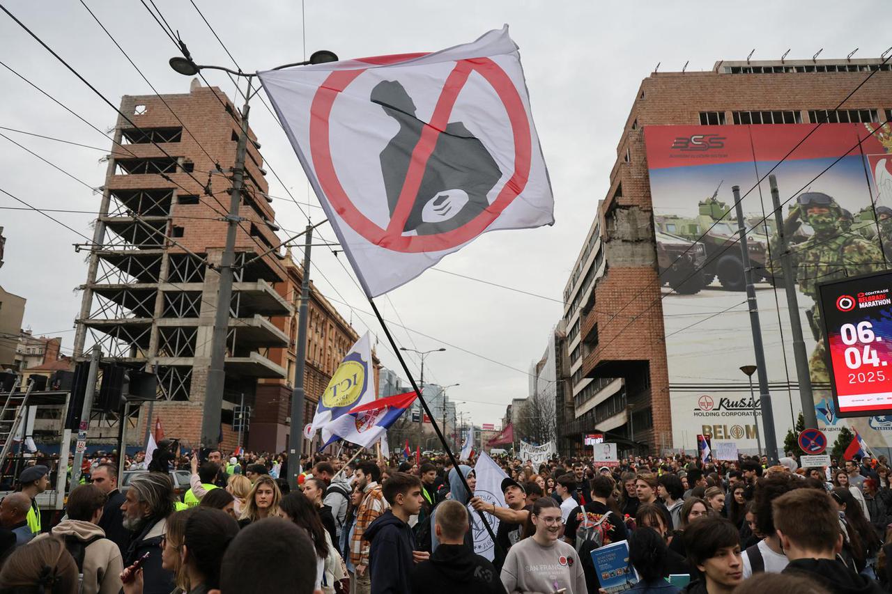 Students protest against government lease of site to Kushner for hotel in Belgrade